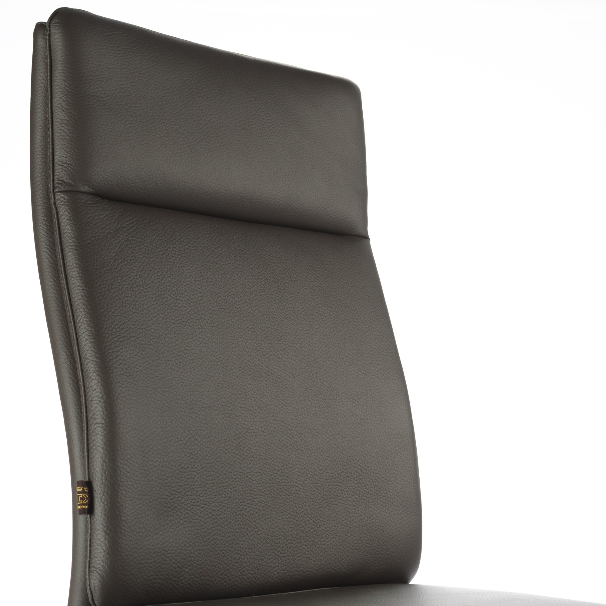 Chaise-cuir-marron-veritable-e