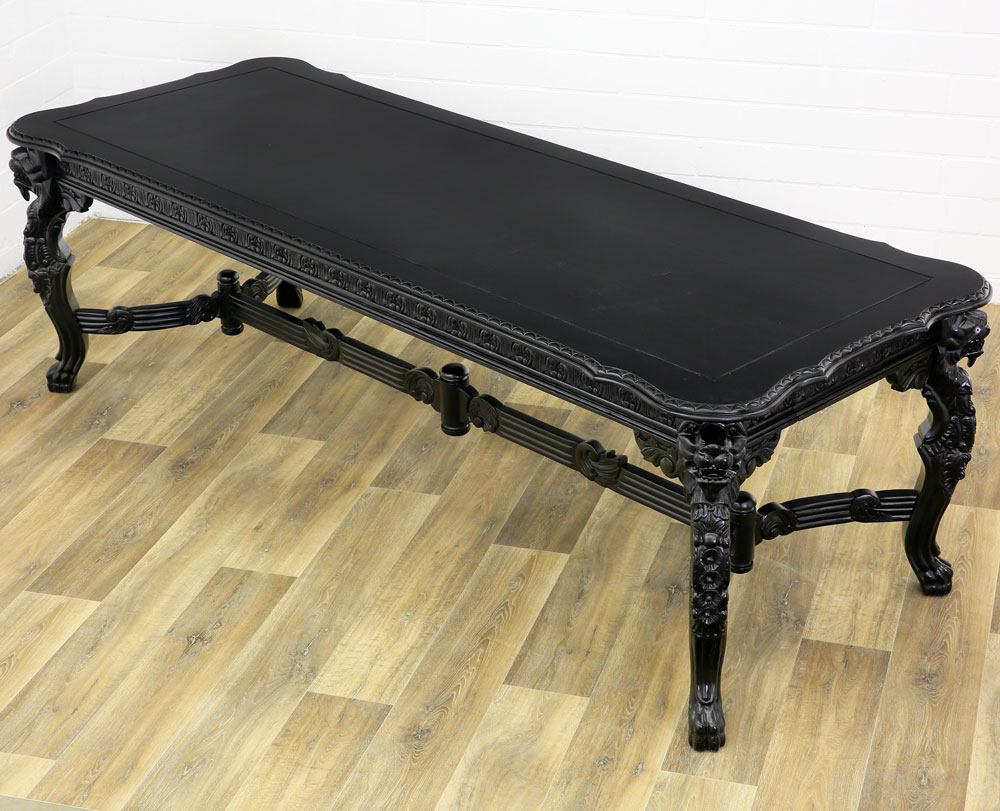 Table-royale-noir-lions