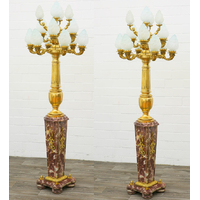 Paire de lampes royales sur pied en marbre rouge et bronze Malmaison