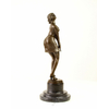 Statue-bronze-femme-a