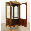 Vitrine-style-Louis-XVI-b