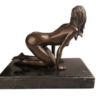 Statue-bronze-nu-c