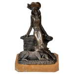 Statue-bronze-femme-chien