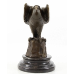 Statue-bronze-aigle-b