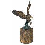 Statue-bronze-aigle