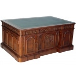 Bureau-Resolute-Desk-Obama