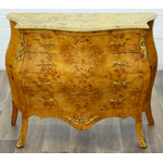 Commode-galbee-Louis-XV
