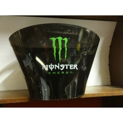 bac-a-glace-monster-energy