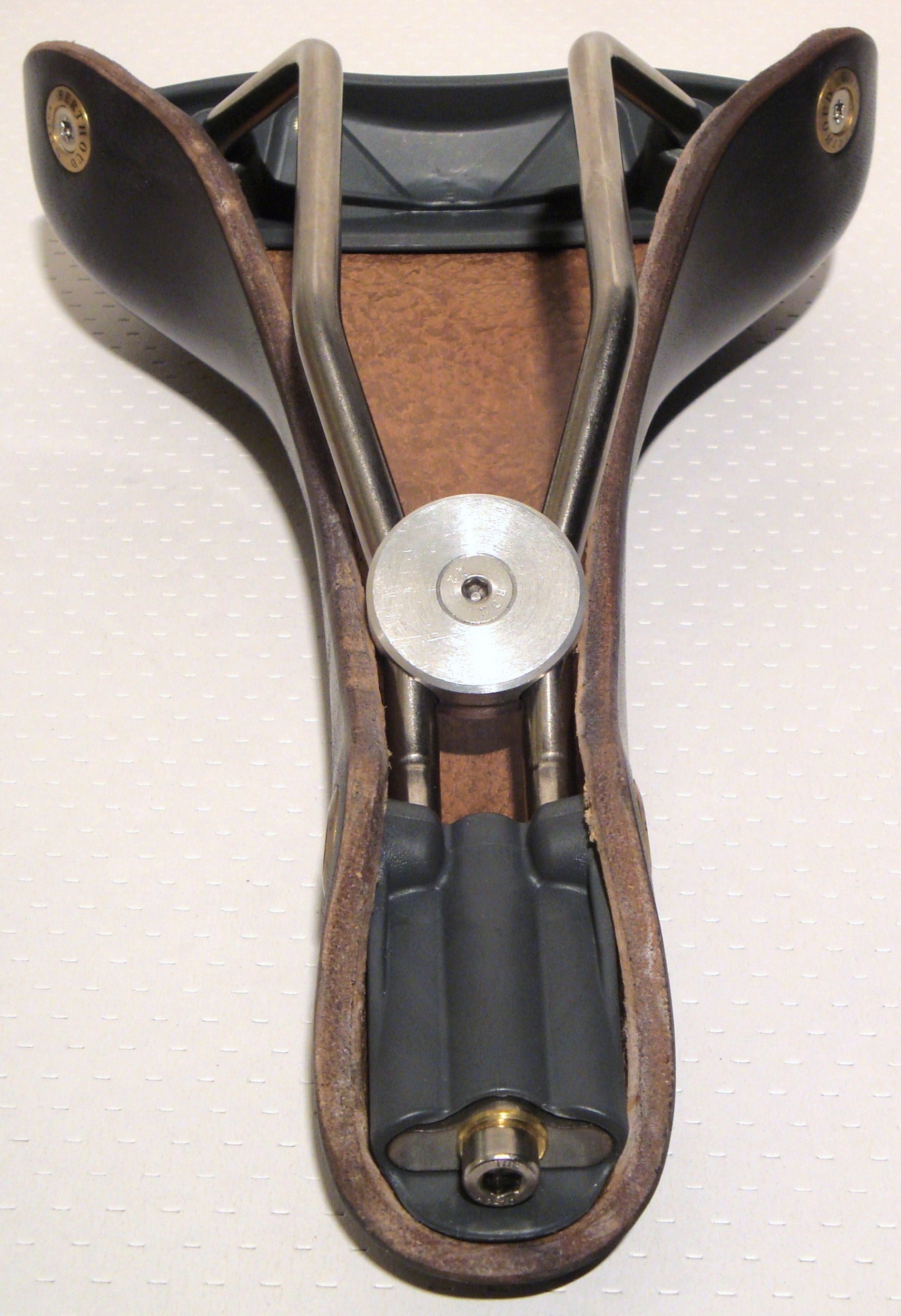 Gilles Berthoud Galibier Black saddle 9
