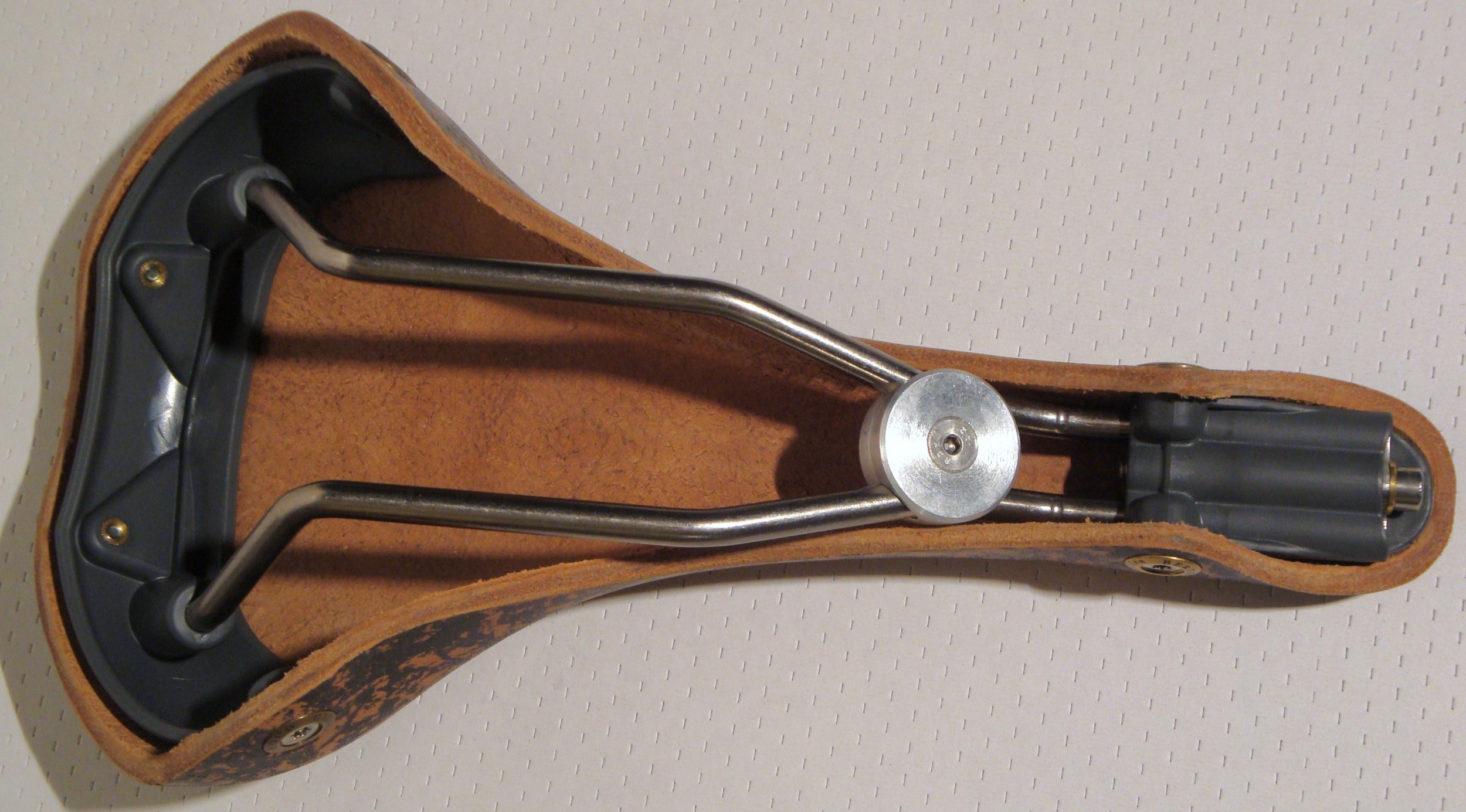Gilles Berthoud Galibier Cork saddle 6