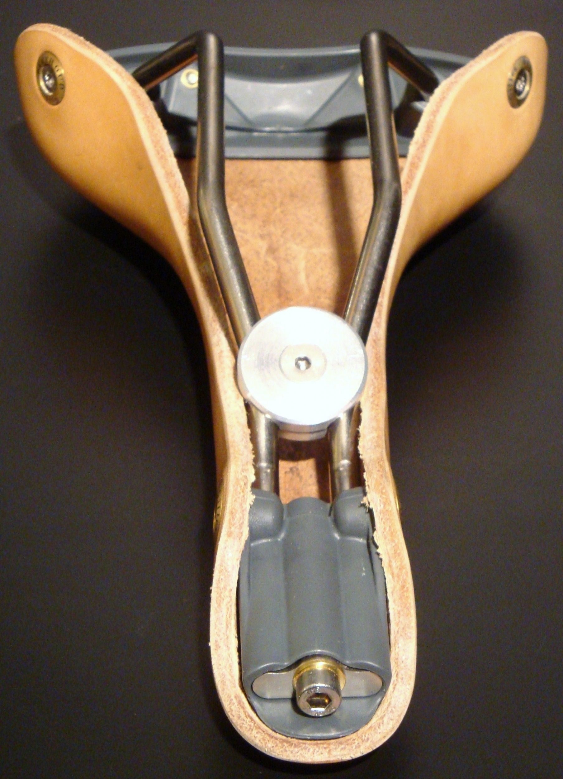 Gilles Berthoud Galibier Natural saddle 9