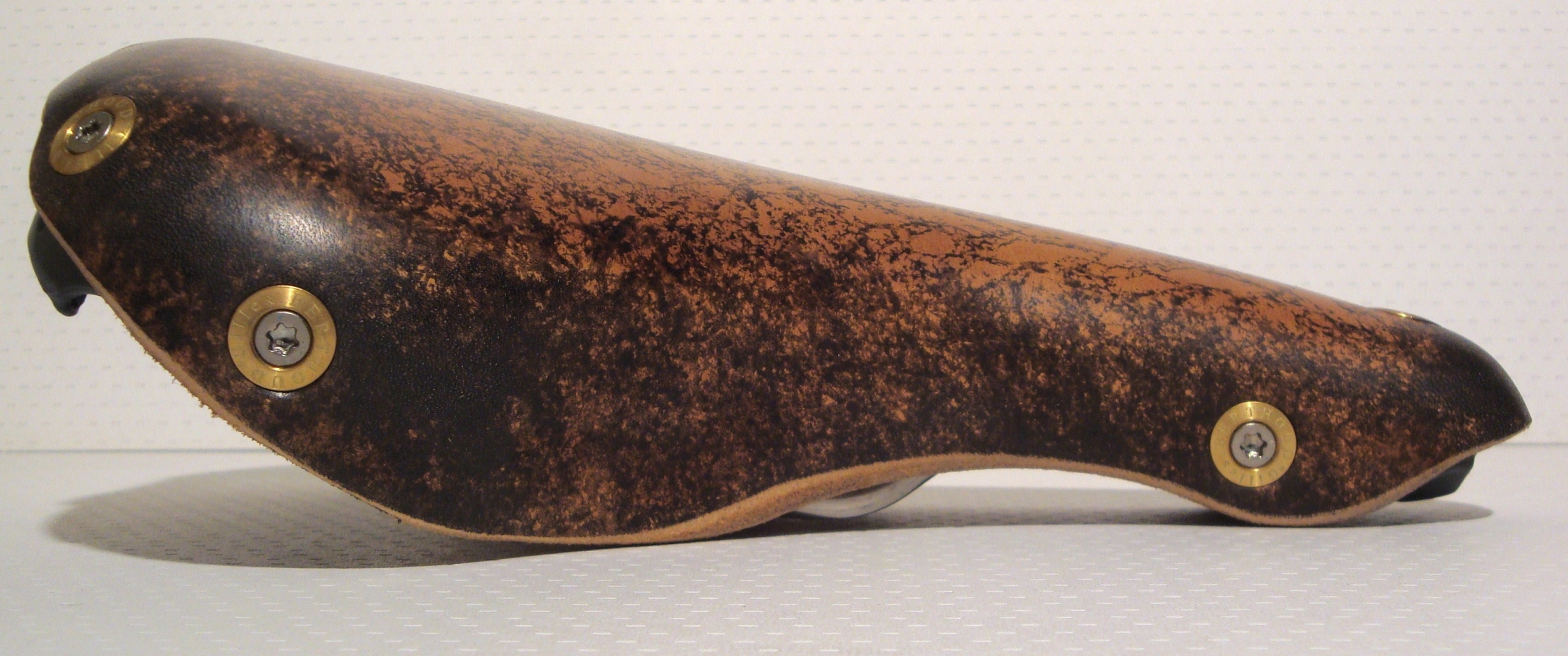 Gilles Berthoud Marie Blanque Cork saddle 2