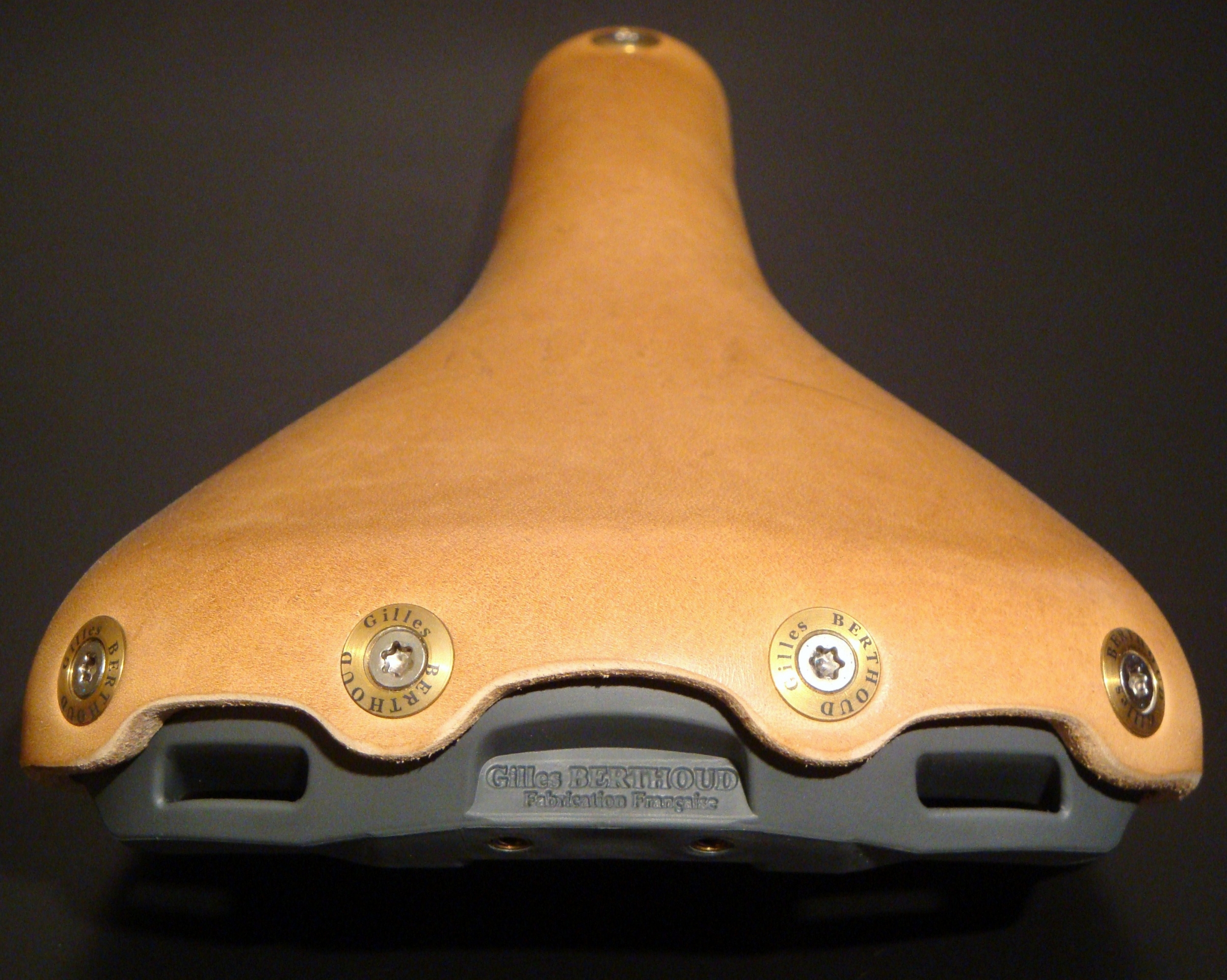 Gilles Berthoud Aspin Natural saddle 3