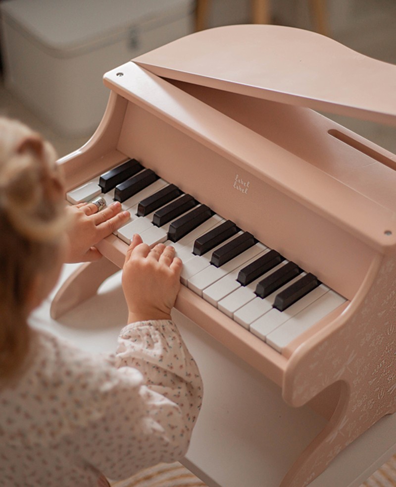 label-label-wooden-piano-pink (4)