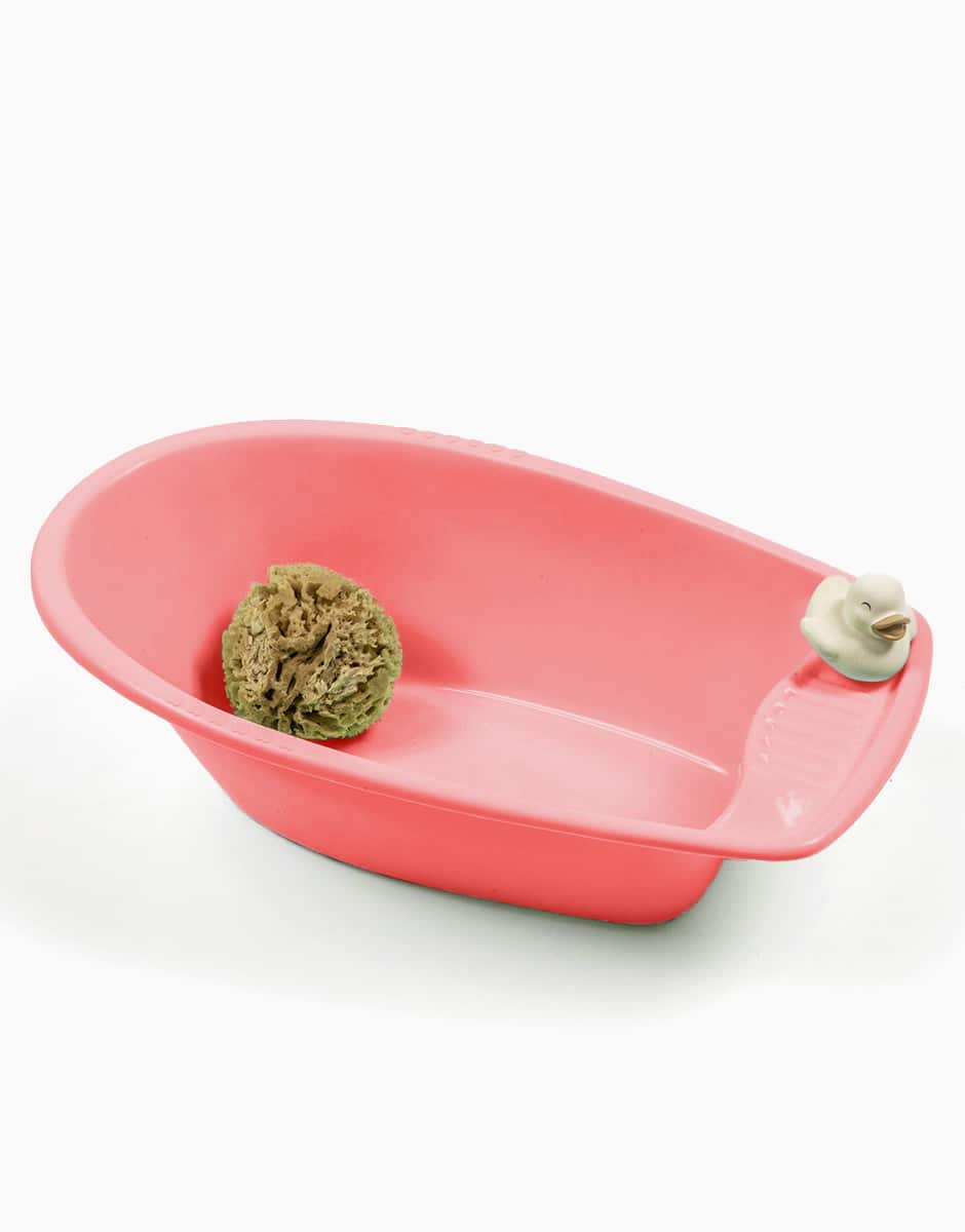 Collection-Minikane-poupee-gordis-salle-de-bain-baignoire-rose
