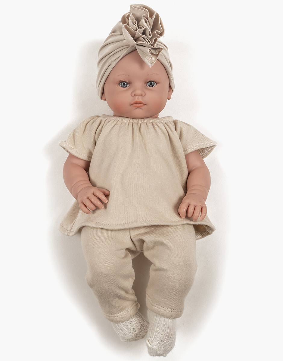minikane-collection-dressing-vetements-accessoires-poupees-47cm_0000s_0008_bambinis-ensemble-top-mazarine-et-legging-en-molleton-lin-avec-turban