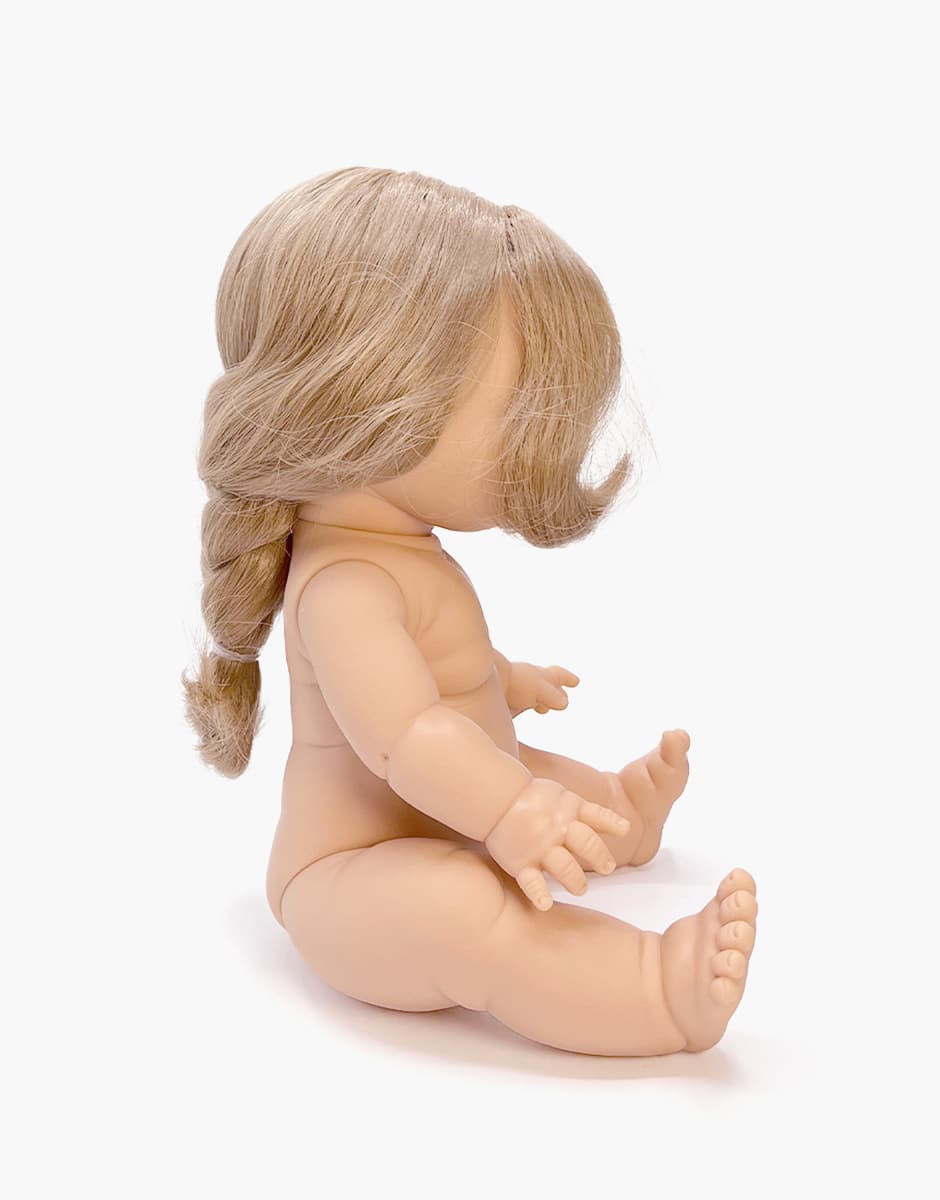 minikane-poupee-gordis-34cm-alienor-nue-blonde-avec-natte-vue-de-profil