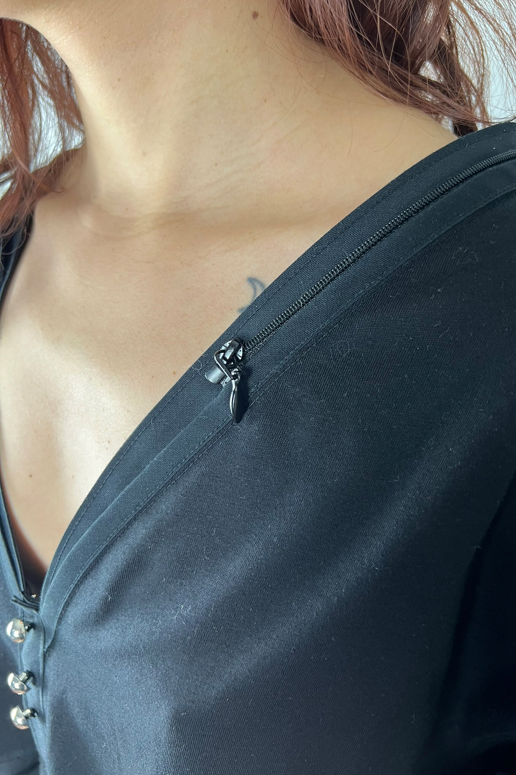Polo-Base_Onyx_Devantcol_Zoom-Cardigan
