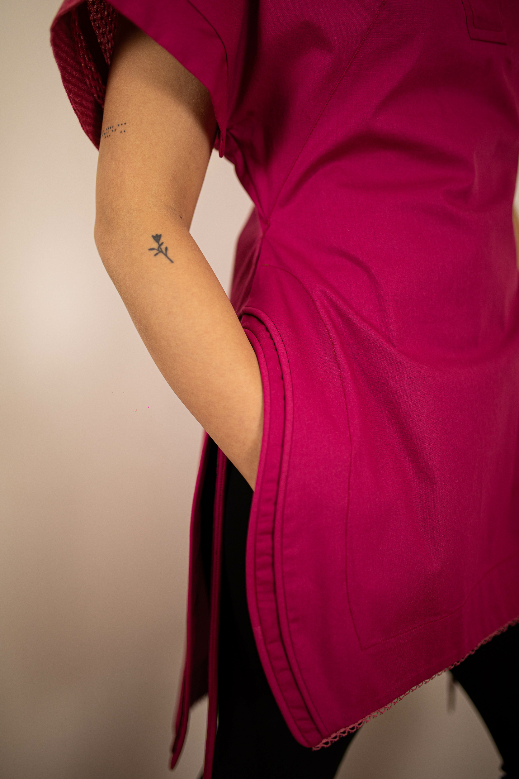 polo base fuschia coton profil