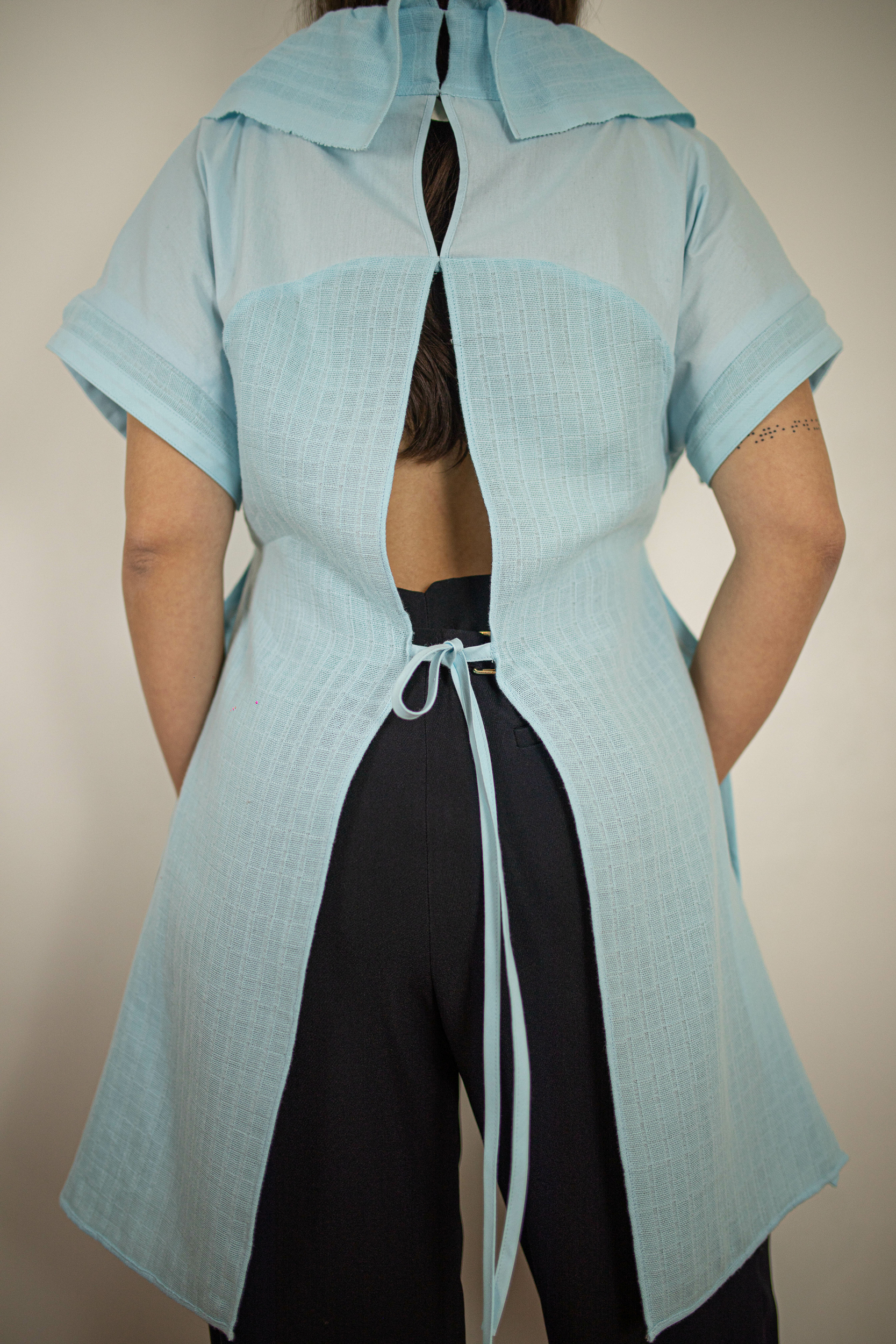 polo pure bleu coton dos
