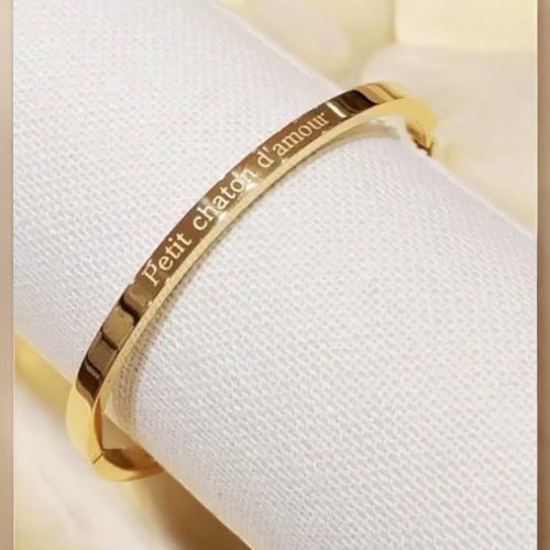 cadeau-anniversaire-femme-original-bracelet-personnalise-petit-chaton-d-amour