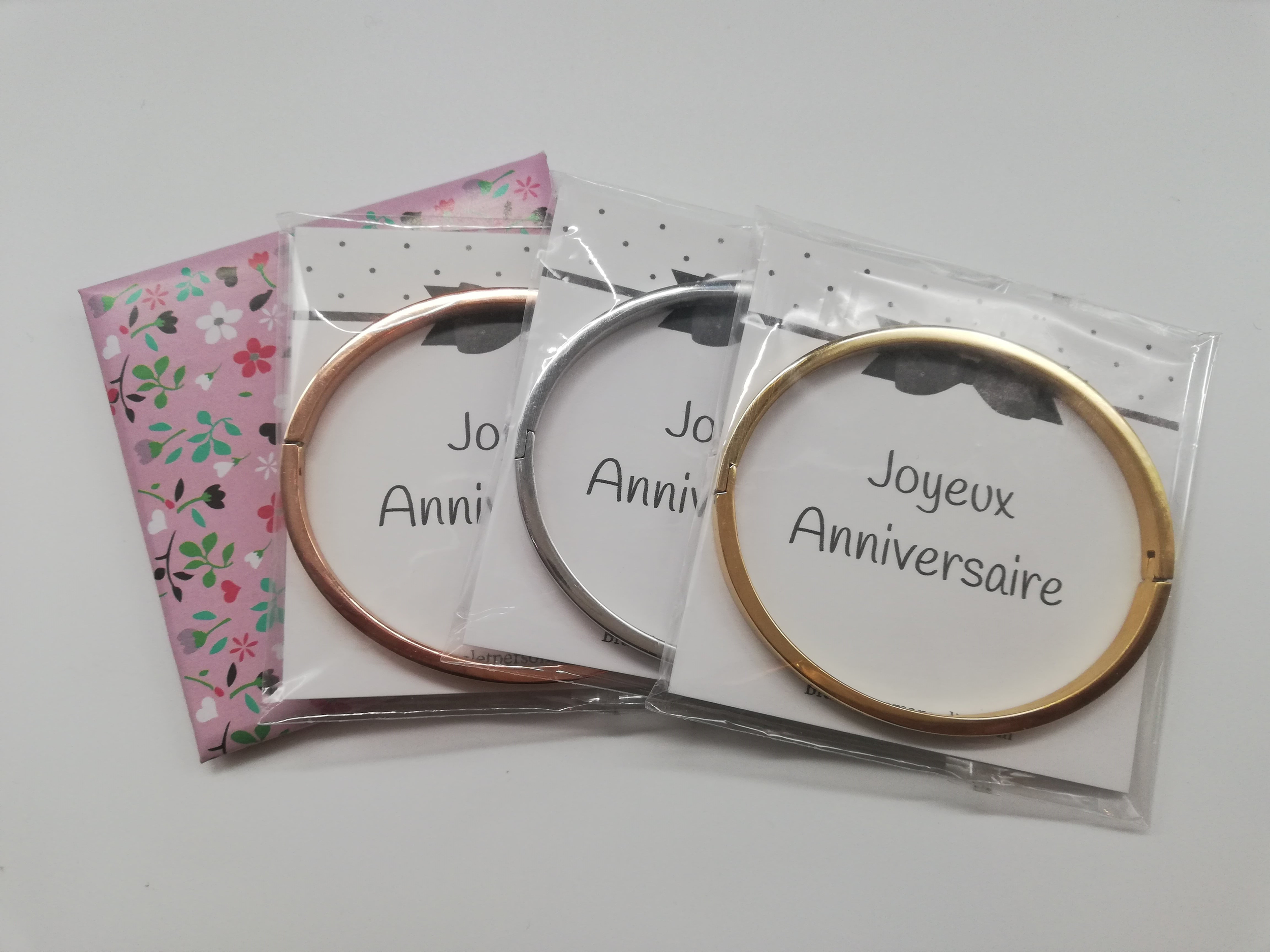 cadeau-pour-mamie-anniversaire-bracelet-personnalise-mamie-cherie