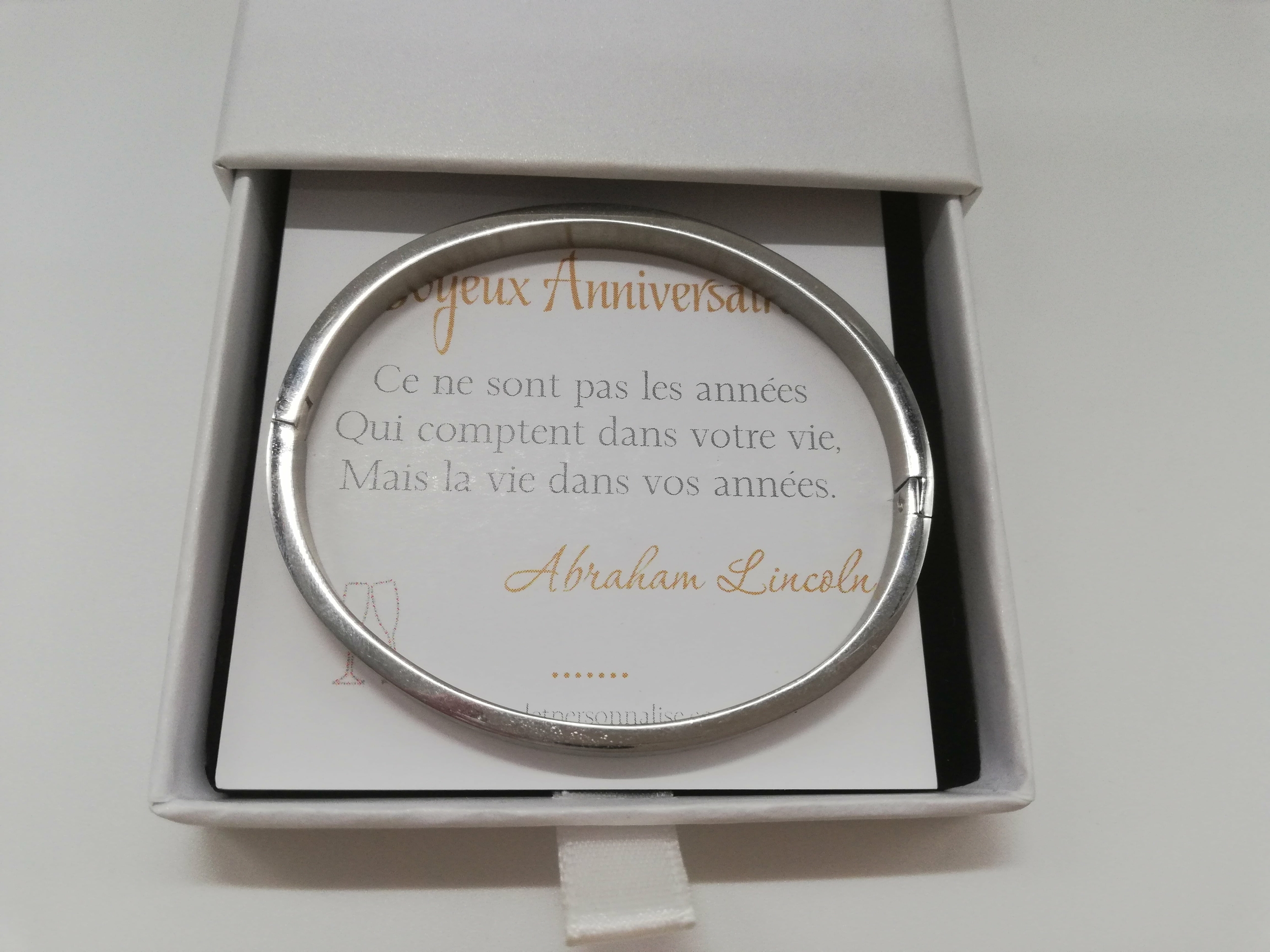 bracelet-femme-avec-inscription-telle-mere-telle-fille-et-citation