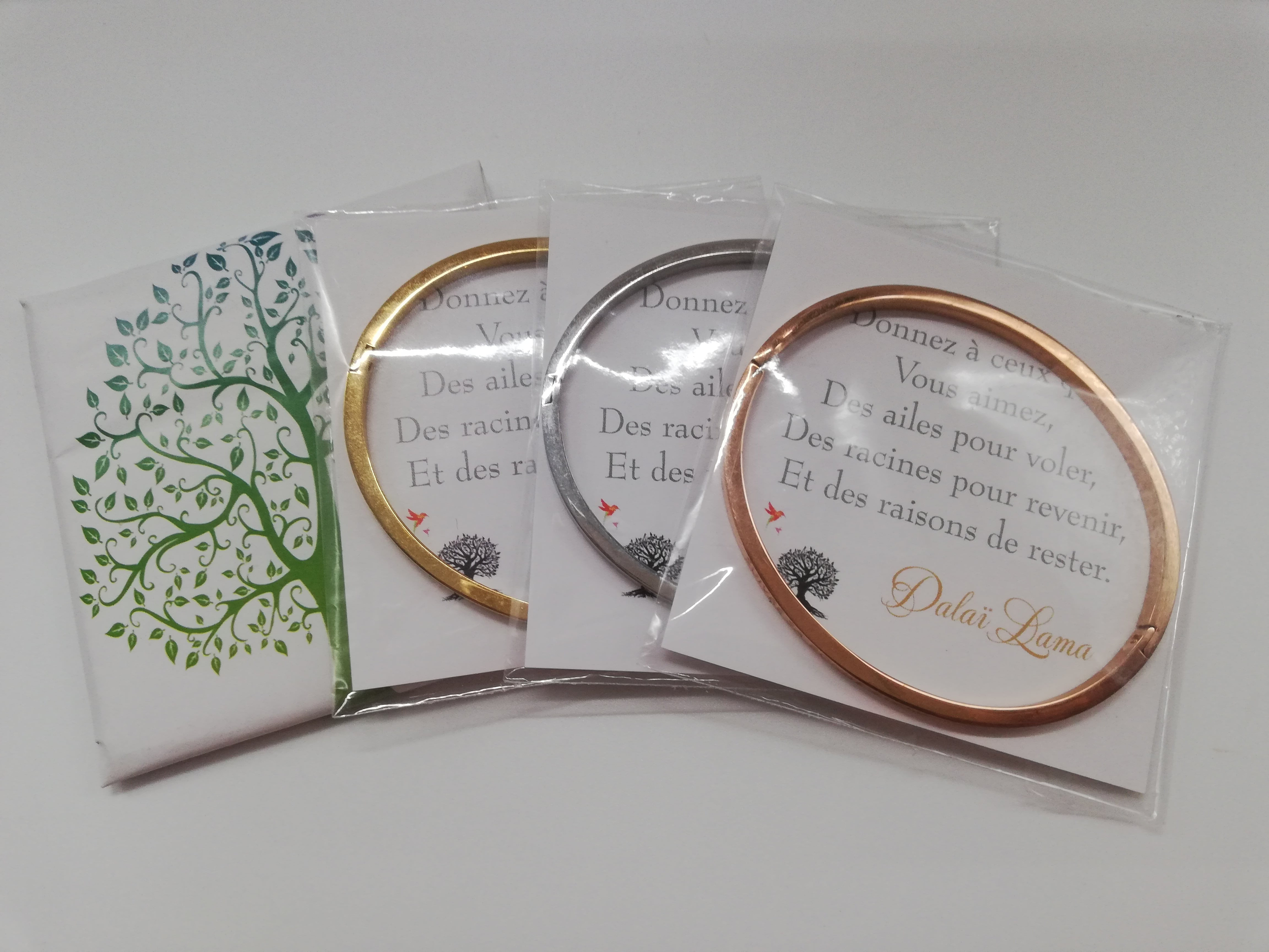 cadeau-special-maman-bracelet-personnalise-et-citation-du-dalai-lama