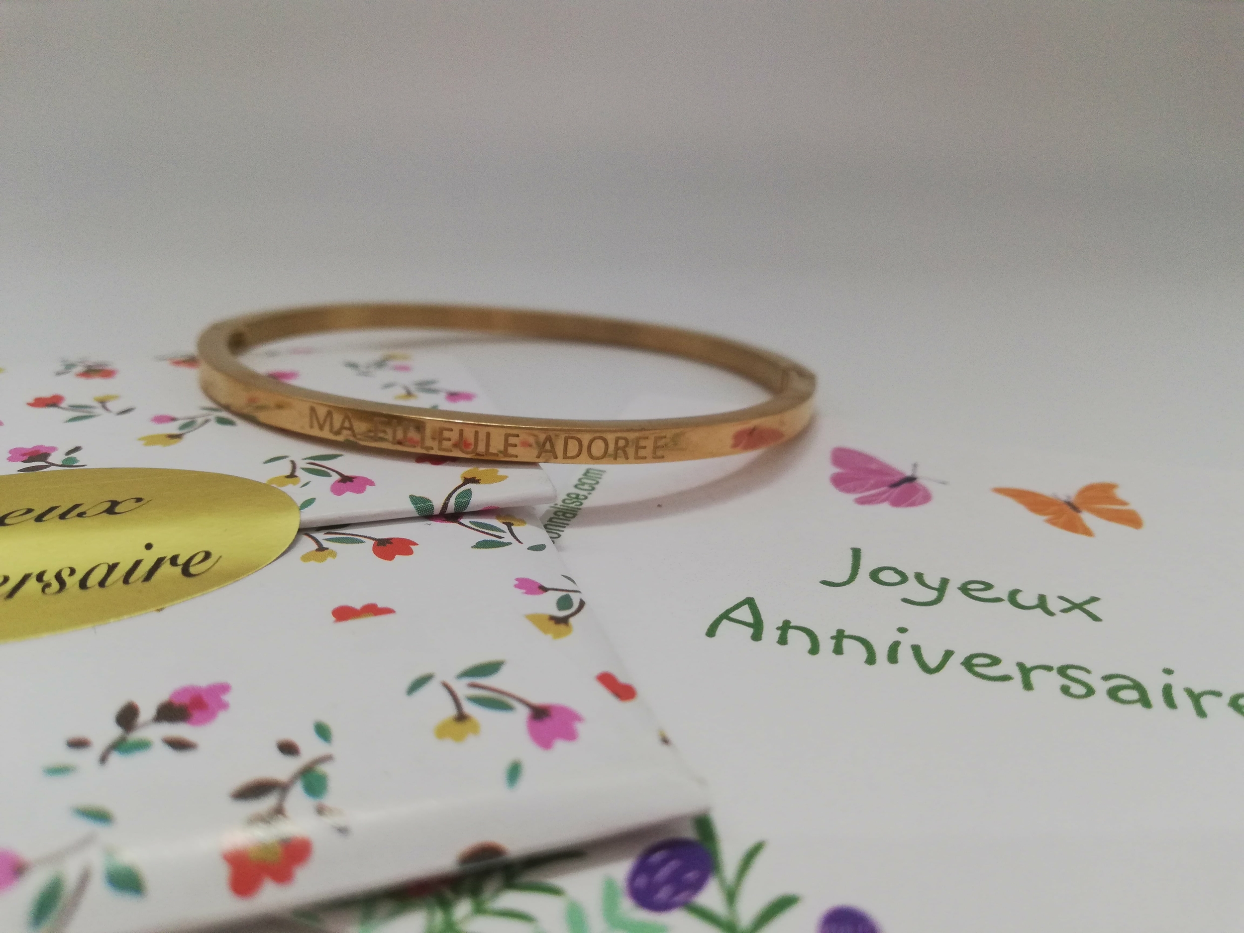 Cadeau marraine pour sa filleule bracelet personnalisé anniversaire