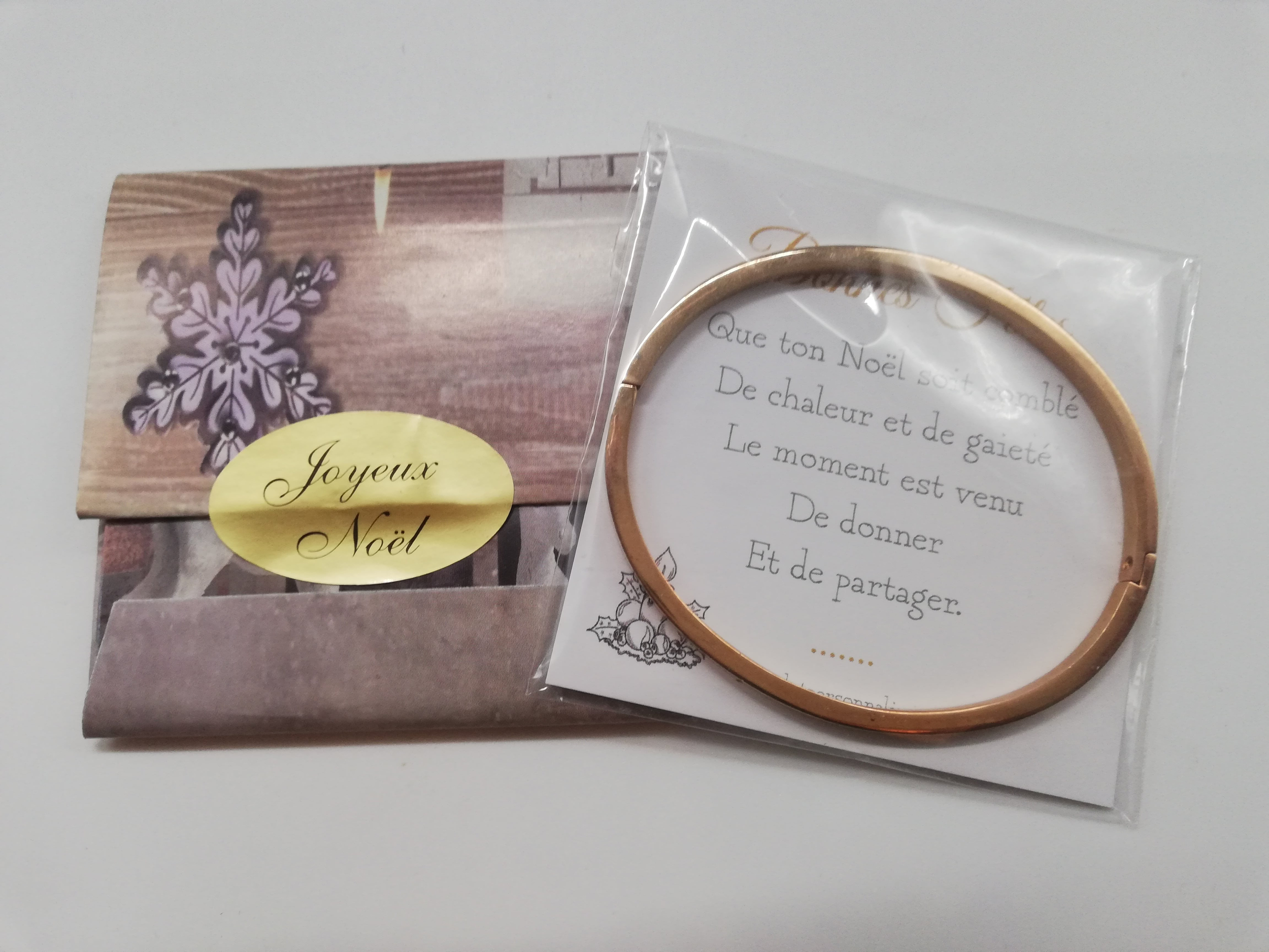 Bracelet femme noël personnalisé Madame je sais tout