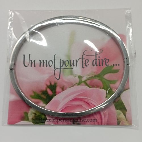 bracelet-avec-carton-personnalise