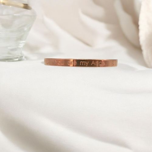 bracelet-personnalise-cadeau-pour-femme-mariage