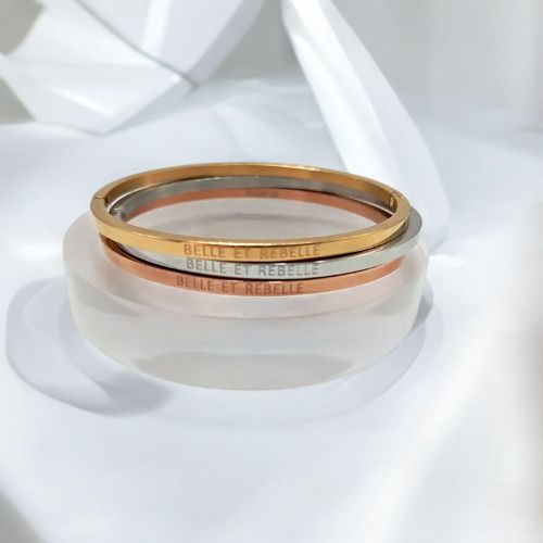 bijoux-de-qualite-femme-bracelet-personnalise-belle-et-rebelle