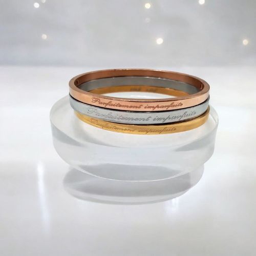 cadeau-humoristique-femme-bracelet-personnalise