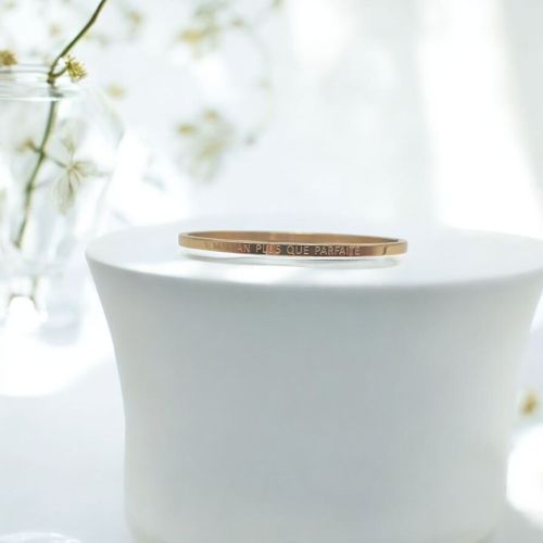 bijou-pour-une-maman-bracelet-personnalise-maman-plus-que-parfaite