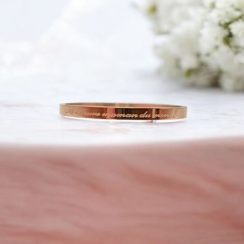 cadeau-de-naissance-pour-maman-bracelet-personnalise-meilleure-maman-du-monde
