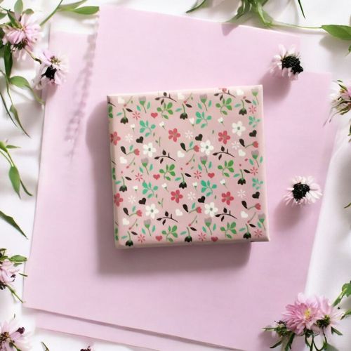 pochette-fleurie-pour-bijou-personnalise-ado