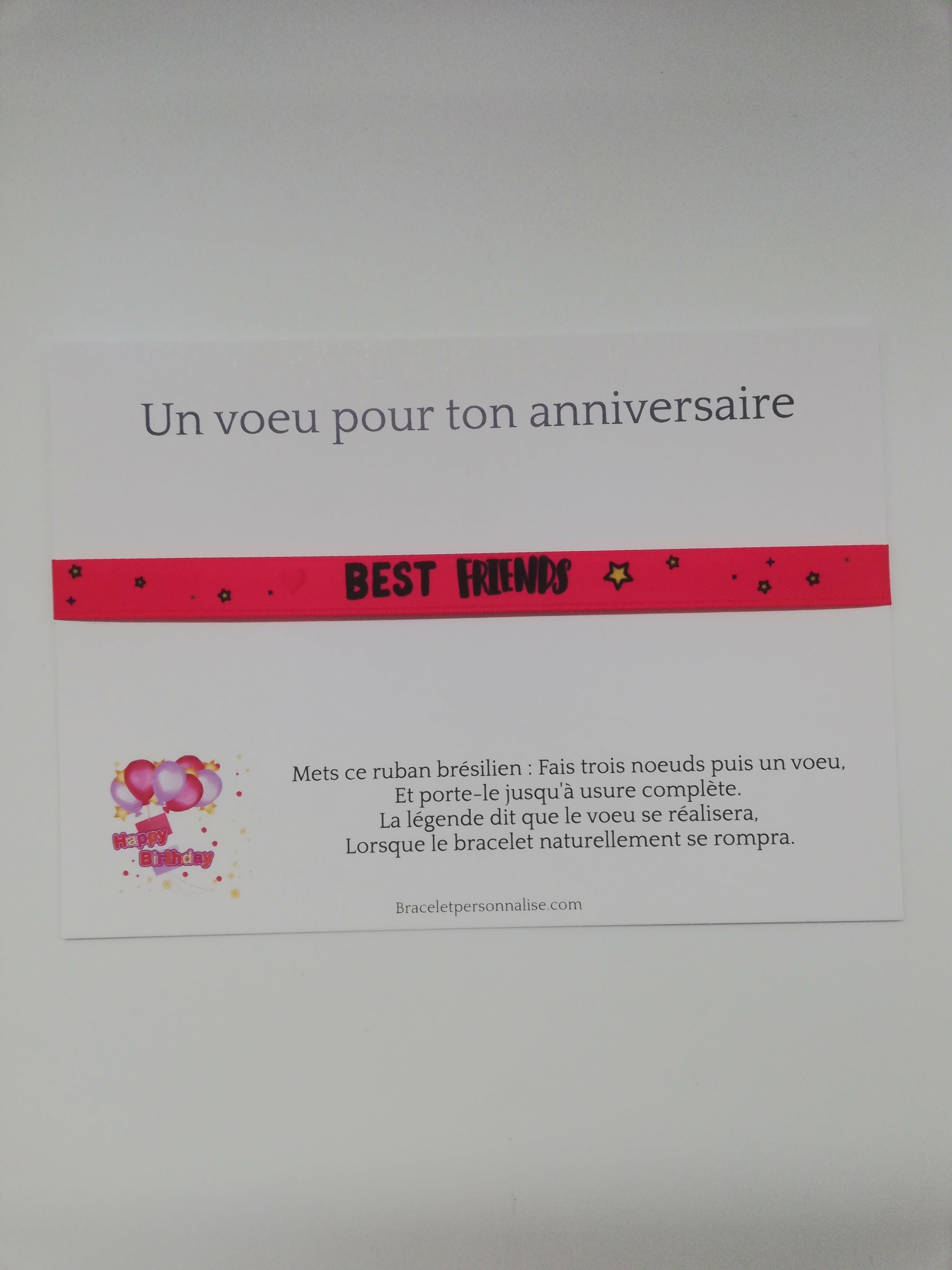 cadeau anniversaire femme amie best friends avec jolie carte illustrée