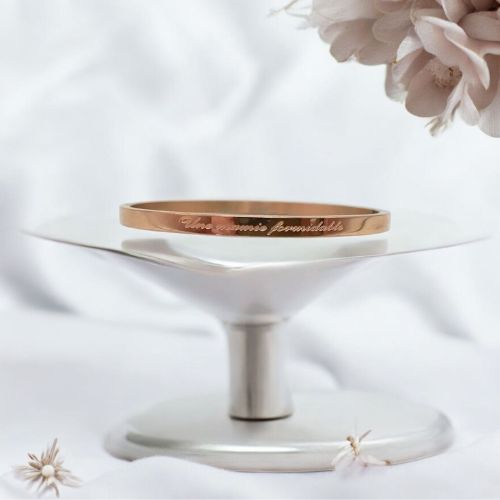 bracelet-personnalise-idee-cadeau-mamie-moderne