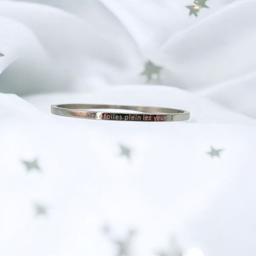 bracelet-des-etoiles-plein-les-yeux-ceremonie-mariage