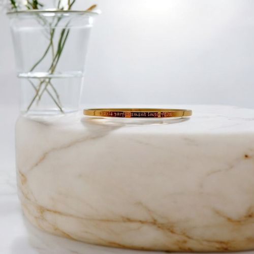 bracelet-personnalise-je-suis-parfaitement-imparfaite-idee-de-cadeau-a-noel