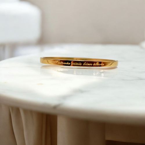 bracelets-cadeau-de-noel-personnalises-tatoue-mais-bien-elevee