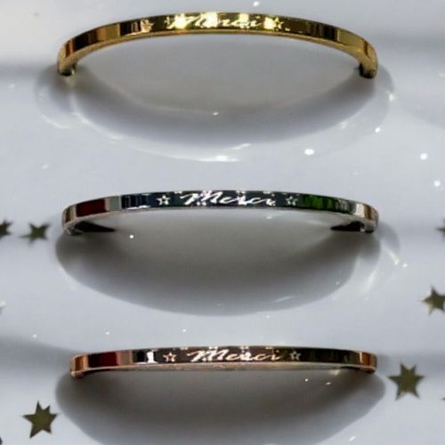 cadeau-original-quand-on-est-invite-bracelet-personnalise-merci