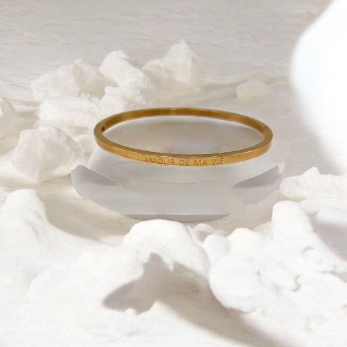 cadeau-de-noel-pour-son-amoureuse-bracelet-personnalise-l-amour-de-ma-vie