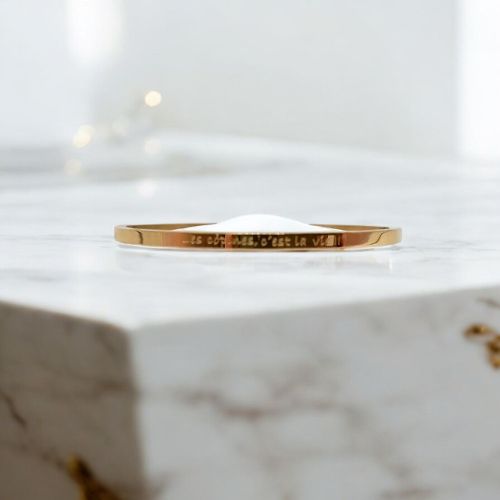 cadeau-pour-sa-copine-noël-bracelet-personnalise