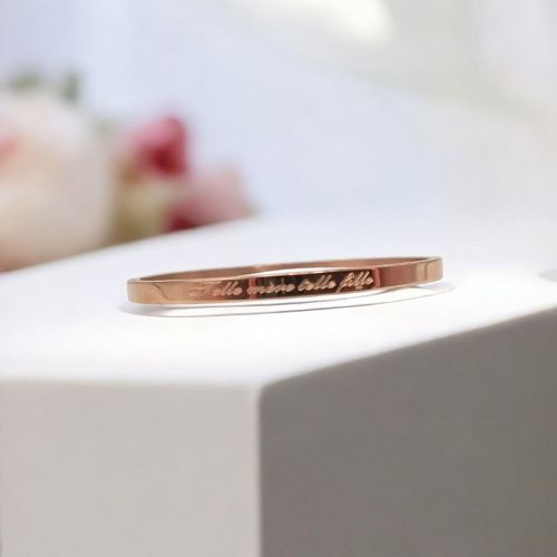idee-cadeau-maman-noel-bracelet-personnalise-telle-mere-telle-fille