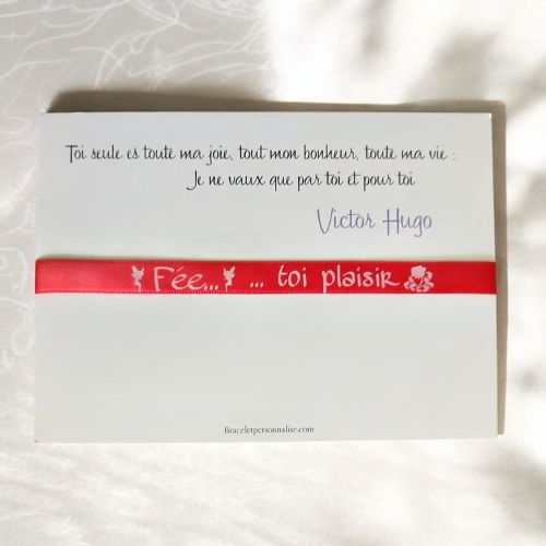 bijou-avec-phrase-romantique