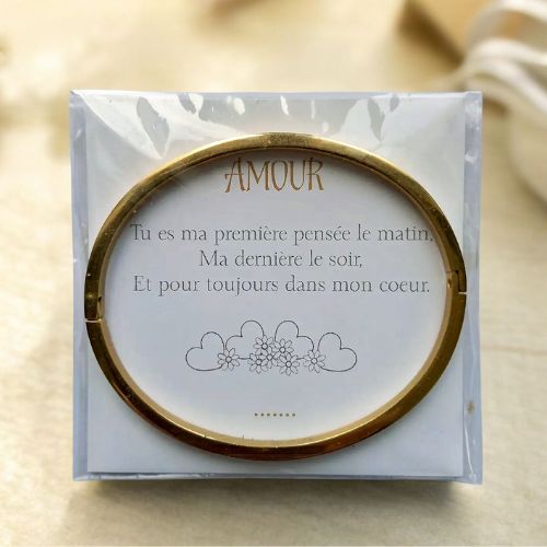 cadeau-romantique-pour-sa-copine-bracelet-personnalise