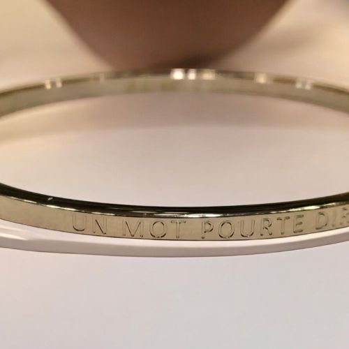 idee-cadeau-bracelet-femme-personnalise