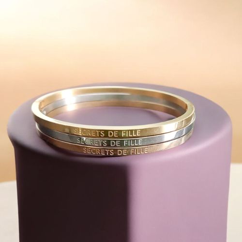 bracelets-cadeau-anniversaire-femme-personnalises-secrets-de-fille